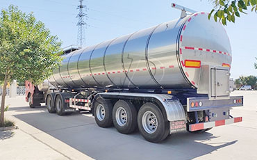 硬核突破：天潤(rùn)新東鮮奶運(yùn)輸車(chē)的"三重技術(shù)壁壘"